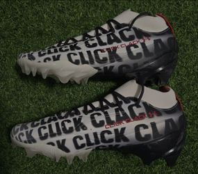 Brand New Under Armour Spotlight Pro “Click Clack” Football Cleats White Black Red Men Size 10.5