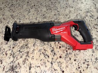 NEW TOOL ONLY Milwaukee M18 FUEL Sawzall Reciprocating Saw BRAND NEW NEVER USED