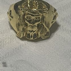 Mens gold Jesus piece ring size 9 