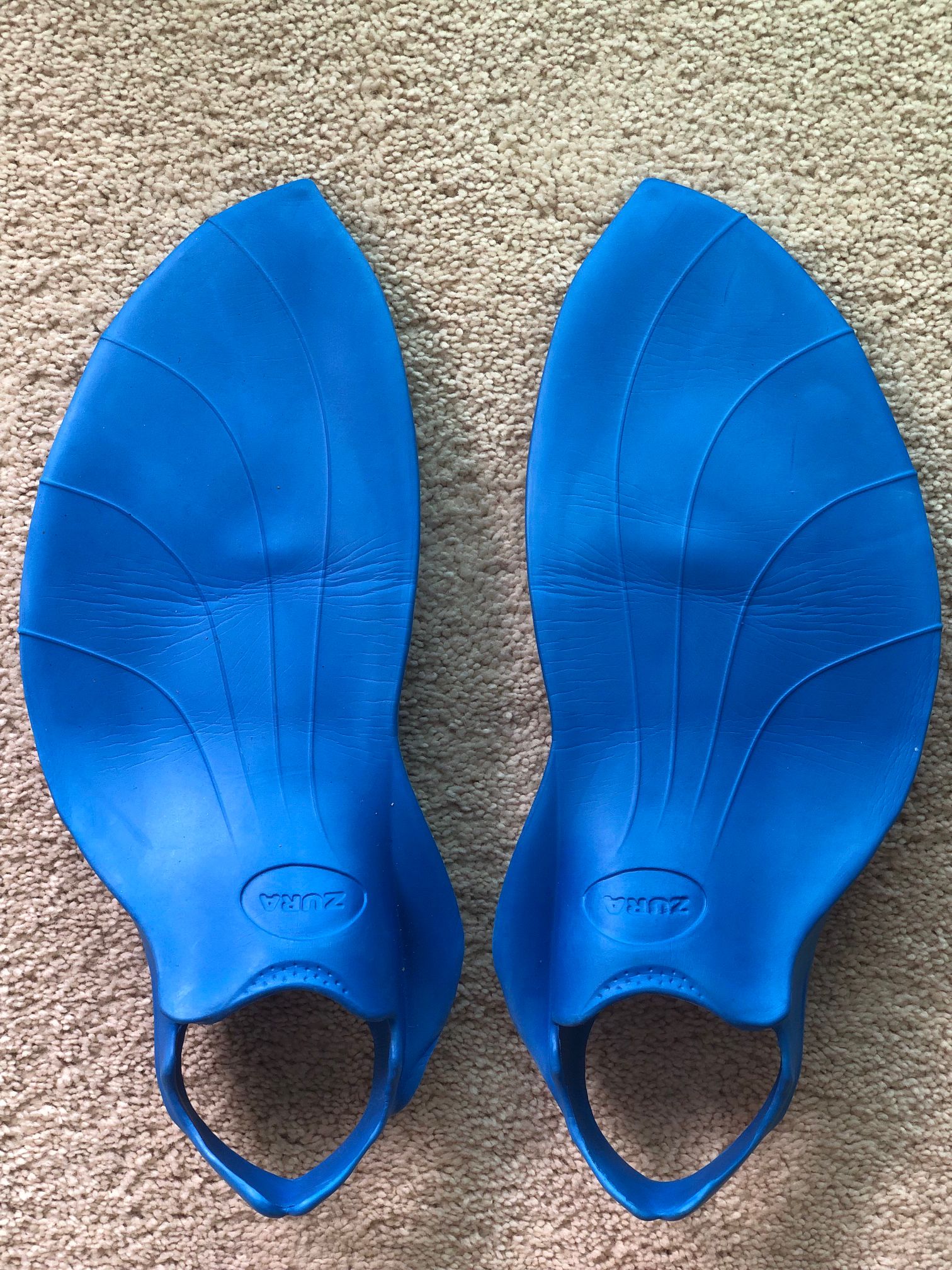 Fins (scuba, diving, body surfing, boogie boarding)