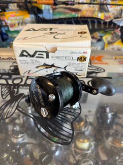 Avet MXL 6/4 two speed fishing reel.