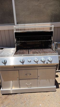 Stainless steel BBQ