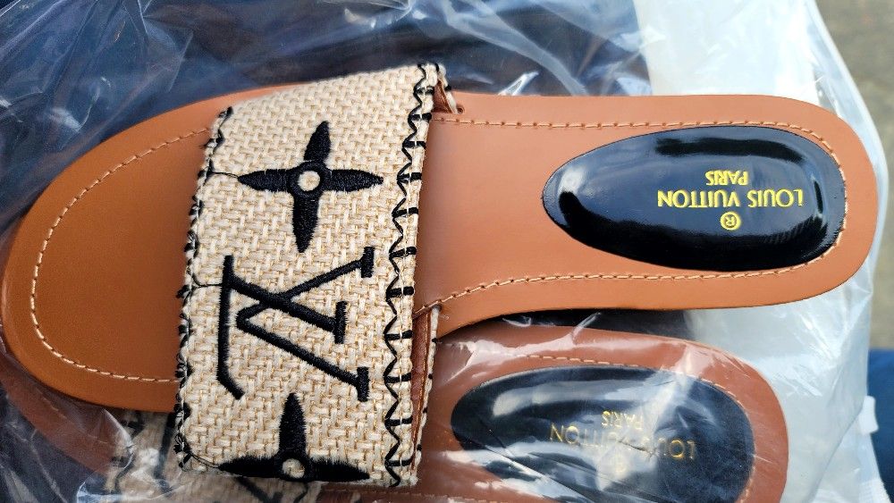 Sandals Lv