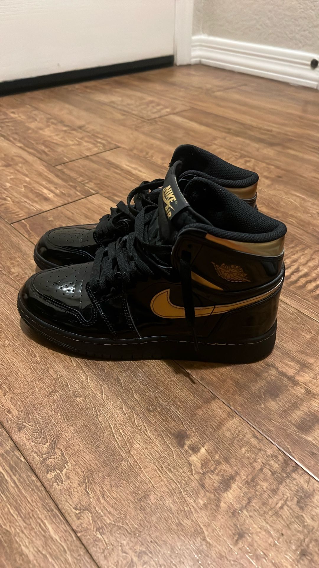 Metallic 1s