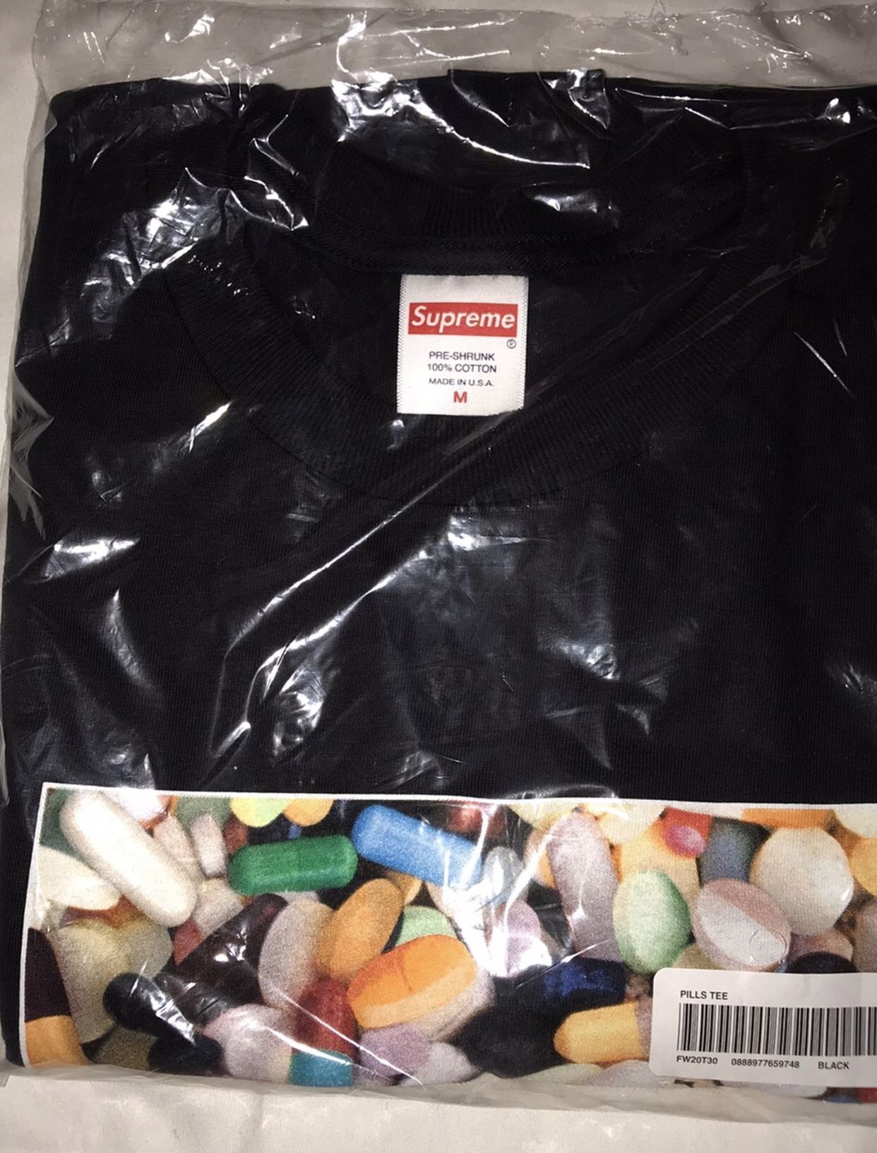SIZE MEDIUM SUPREME PILLS TEE SHIRT BRAND NEW BLACK