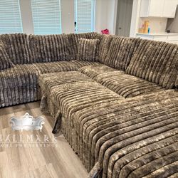 New Pullout Bed Fluffy Sectional Couch
