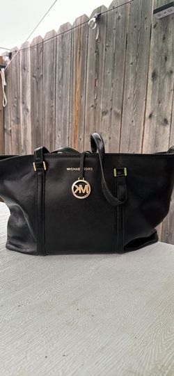 100% real Michael Kors Purse
