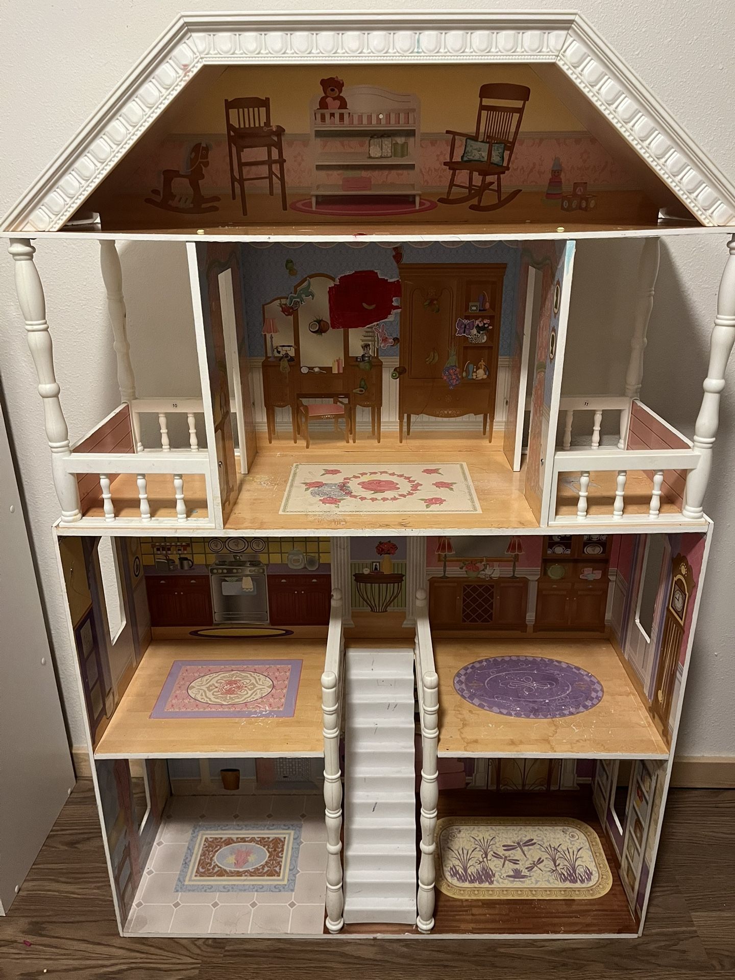 Plastic Doll House