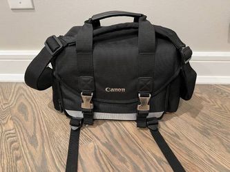 * Canon Camera Bag w/ Multiple Compartments