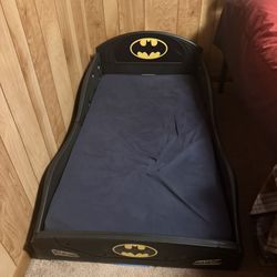 Batman Toddler Bed w/ Mattress 