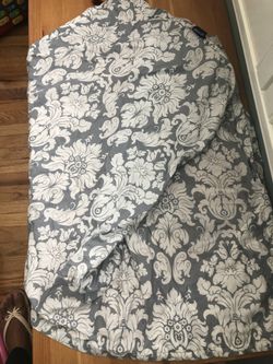 Bebe Au Lait nursing cover