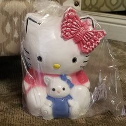 Hello Kitty Piggy bank 