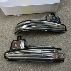 Tacoma Mirror turn signals