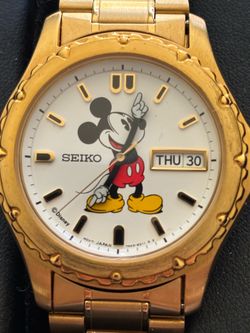RARE! Vintage Seiko Mickey Mouse Men's Watch | Disney | Gold Tone | Day-Date | Fresh Battery | Keeps Perfect Time