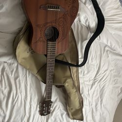 LUNA Guitar - SAFARI TATTOO