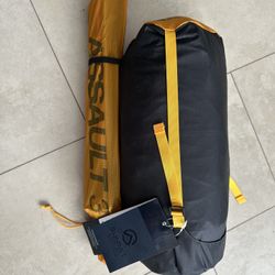 Backpacking Tent (Assault 3)