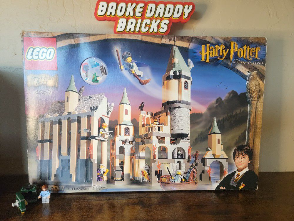 Rare Brand New And Sealed LEGO Harry Potter Hogwarts Castle (4709) (PENDING SALE)