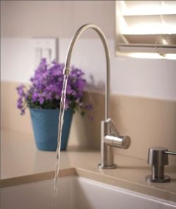 AB5008 Modern Solid Stainless Steel Gooseneck Water Dispenser - Polished Chrome