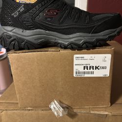 MENS SLIP ON SKETCHERS