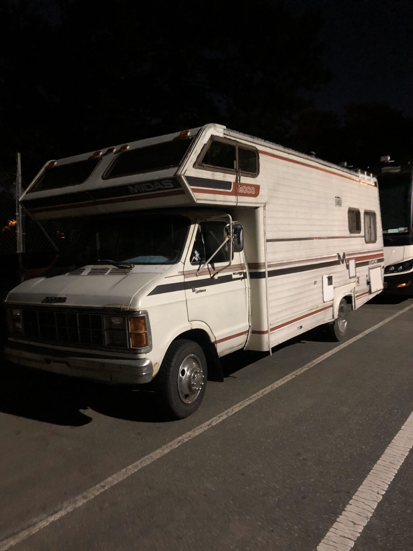 RV MOTORHOME CAMPER!