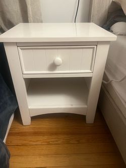 White night stand