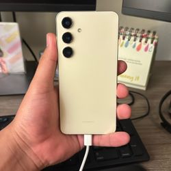 Samsung Galaxy S24 Unlocked 