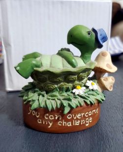 Vintage Papel Giftware Slow Pokes Turtle Figurine - Item 63350 "You Can Overcome Any Challenge"
