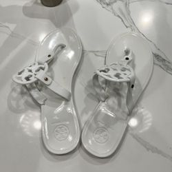 White tory burch sandals