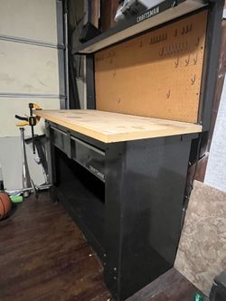 Craftsman work bench