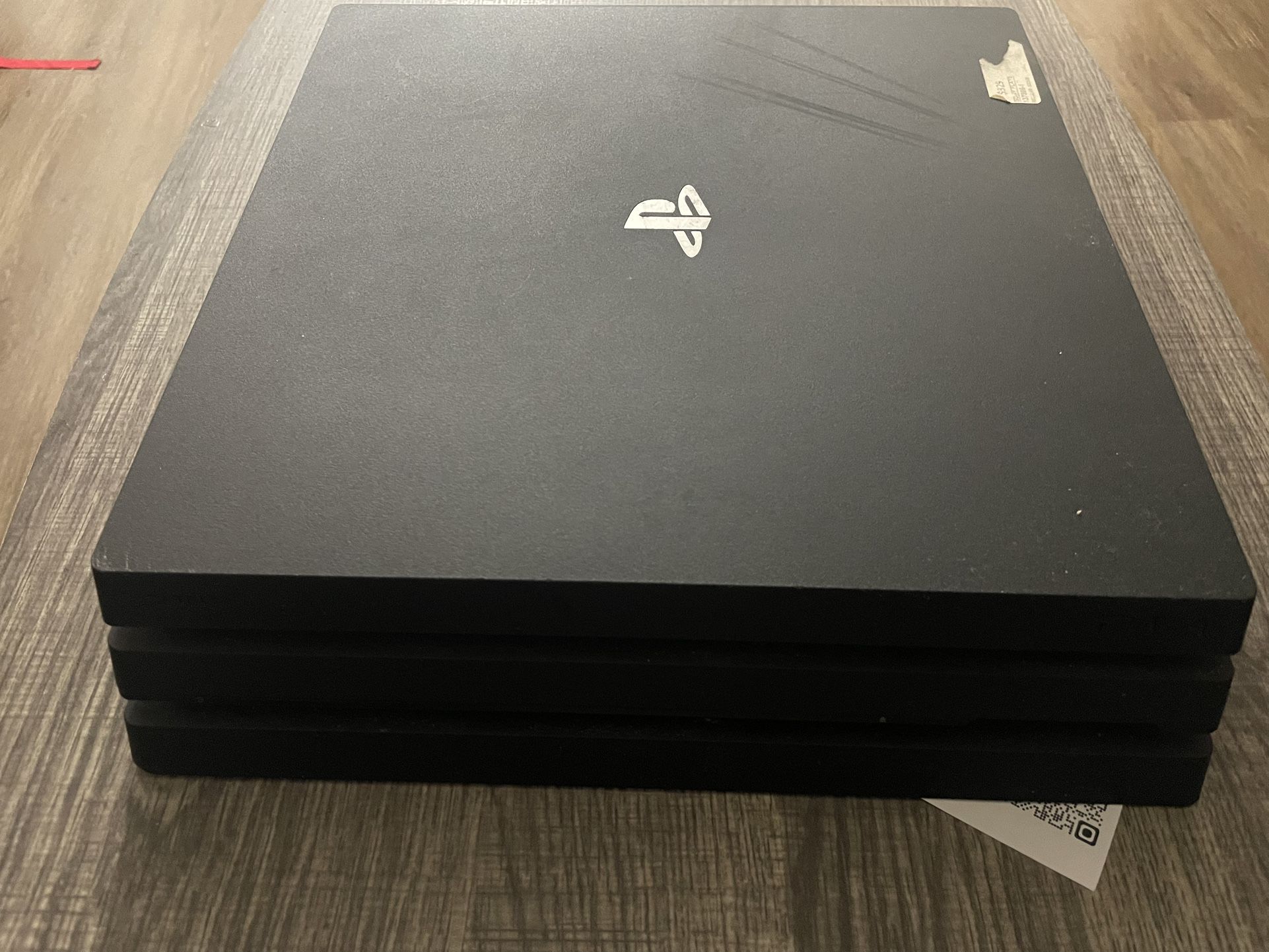PlayStation 4 With controller