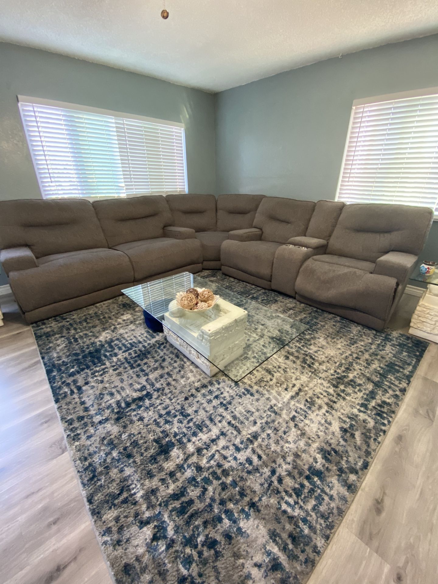 Gray Recliner Couch Set