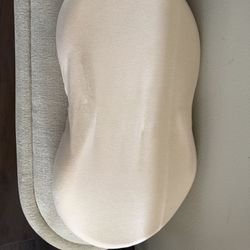 Like-new Keekaroo Peanut Changing Pad