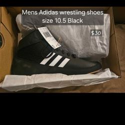 Mens Addidas Wrestling Shoe New Size 10.5