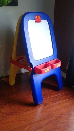 Crayola easel board