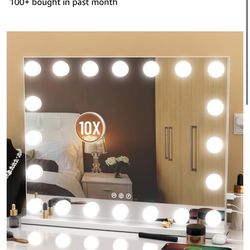 Vanity Mirror Makeup With Lights