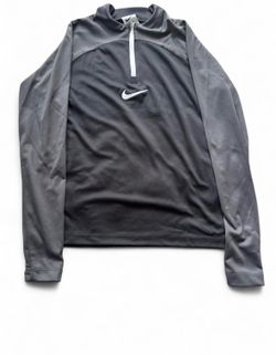 Nike kids dry fit sweatshirt