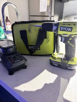 Ryobi 18v lithium 1/2in drill