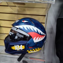 Motorcycle full face helmet HJC i20 size medium.