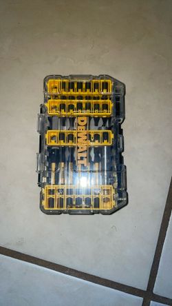 DEWALT Screwdriver Bit Set, Impact Ready, FlexTorq, 40-Piece (DWA2T40IR)