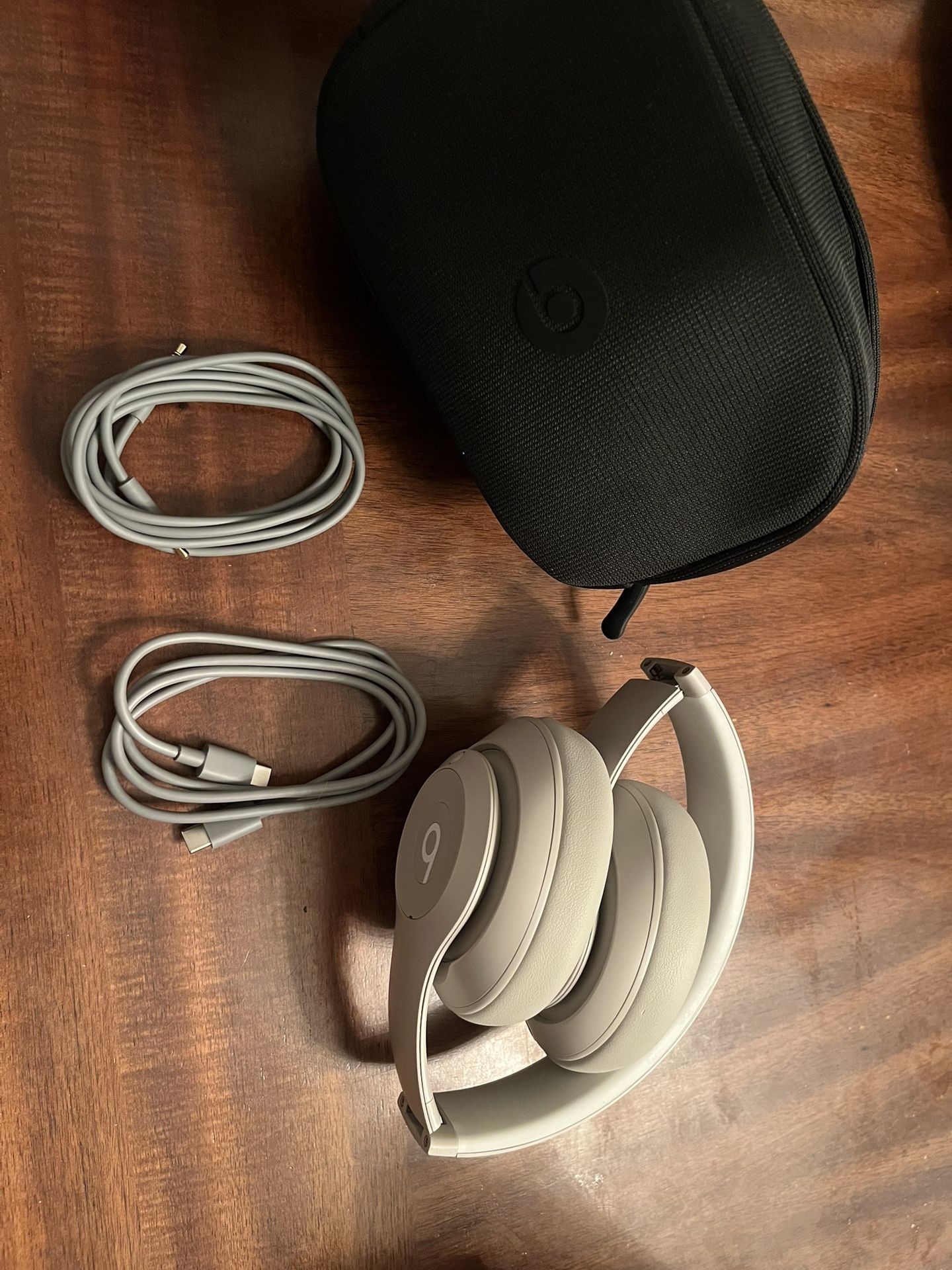 Beats Studio Pro - Sandstone