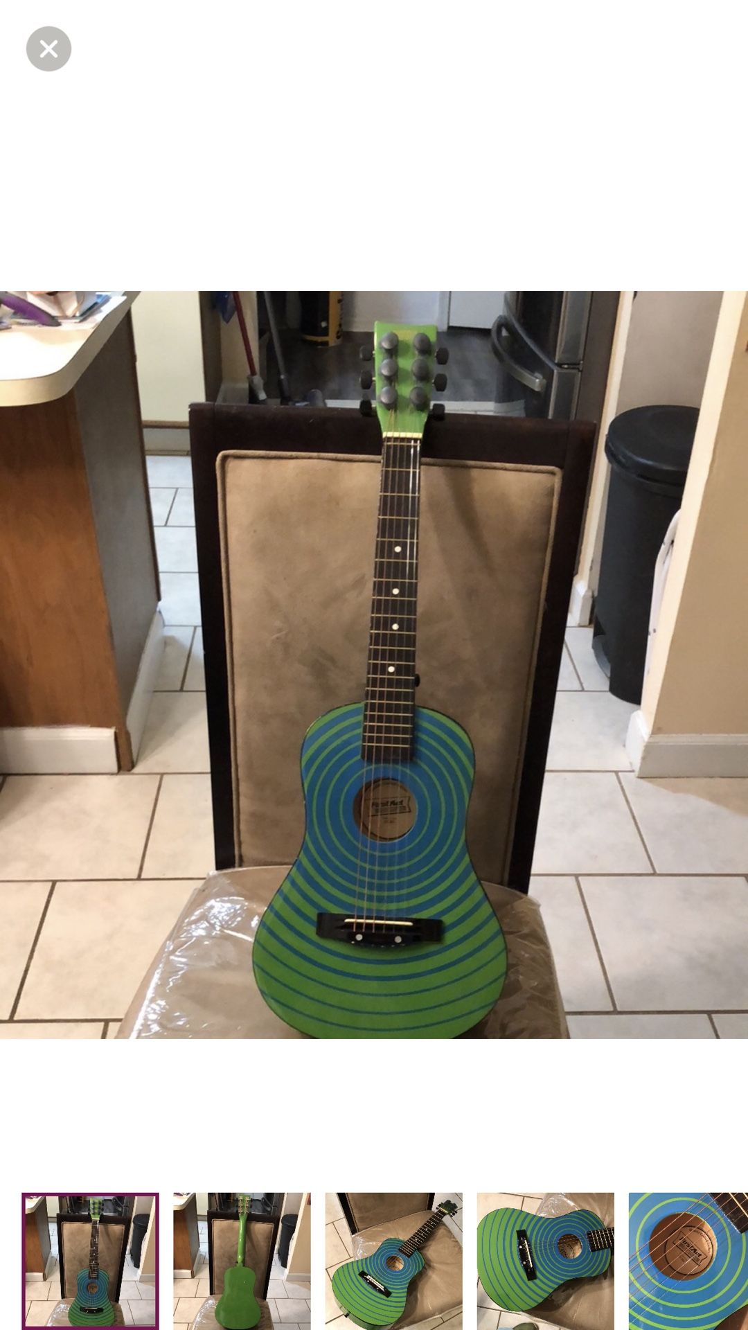 Vintage First Act Discovery Guitar Comes with Beautiful Zipper Blue bag