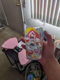 Hello Kitty cup/Snoopy cup McDonald's