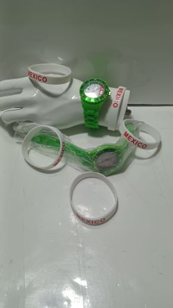 Mexico Wirld Cup deal. 2 watches and 5 rubber bracelets $20