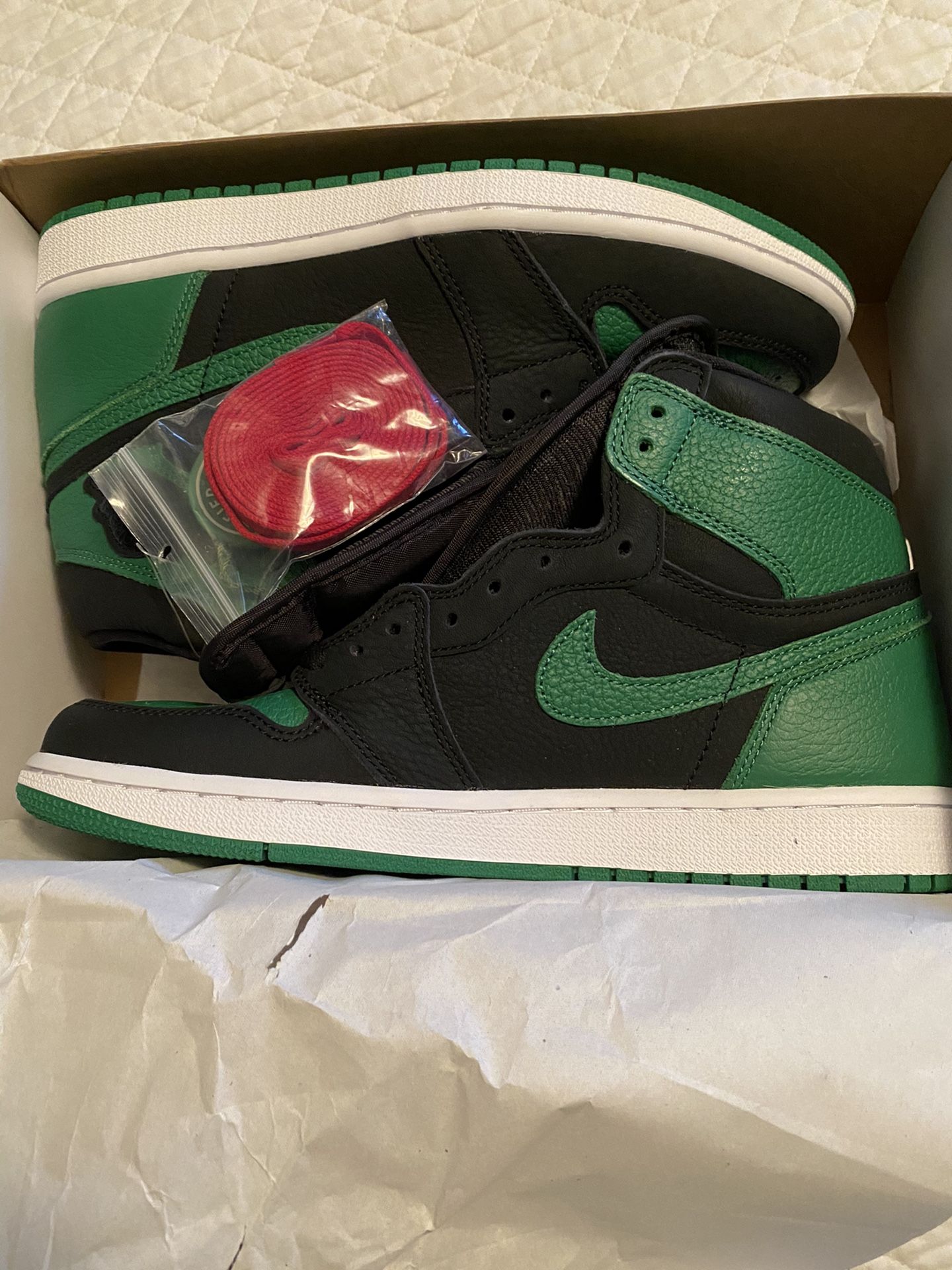 Jordan 1 High Retro Pine Green 2.0 Size 9