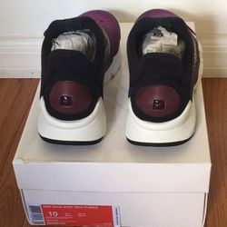 Brand New Nike Sock Dart Tech Fleece Size 10 Men’s 