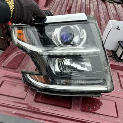 Right Side Headlight For Chevy Tahoe For 2015-2020