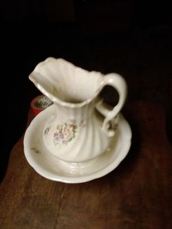 19th century bow and picture set