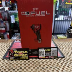 Milwaukee M18 FUEL 18V Lithium-Ion Brushless Cordless 1/4 in. Hex Impact Driver (Tool-Only)