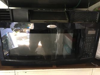 Above stove microwave