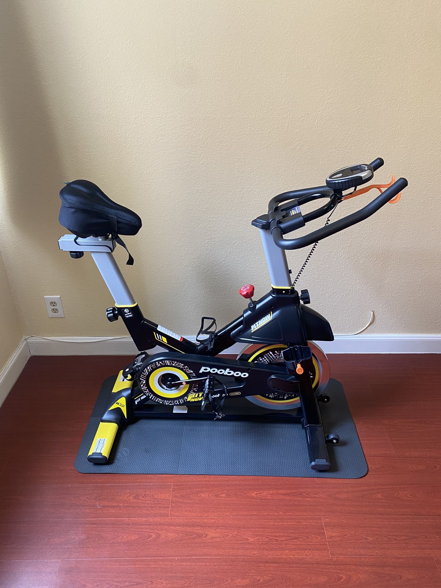 Spin Bicycle, Hardly Used